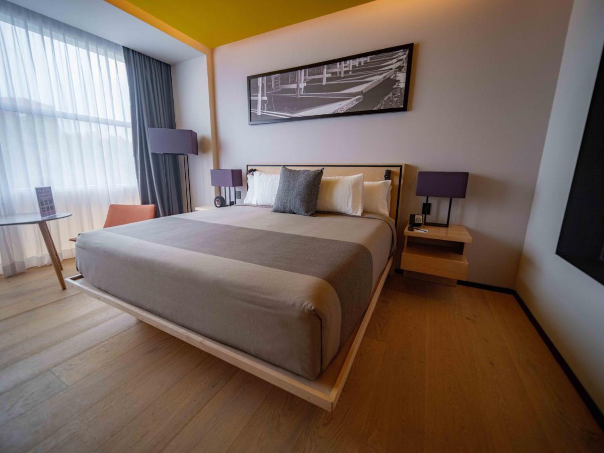 Business Club Superior Zimmer mit Kingsize-Bett