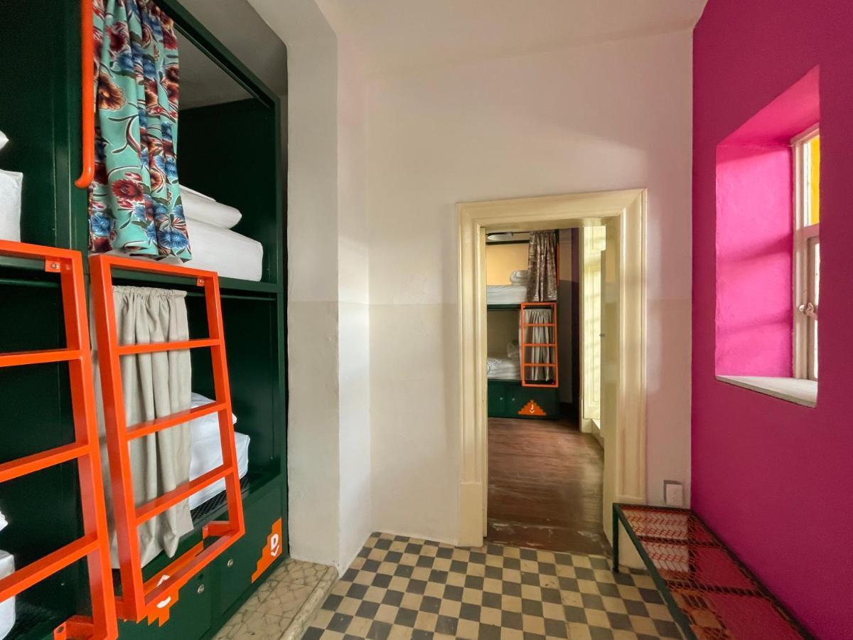 Bett im gemischten Schlafsaal mit 10 Betten
