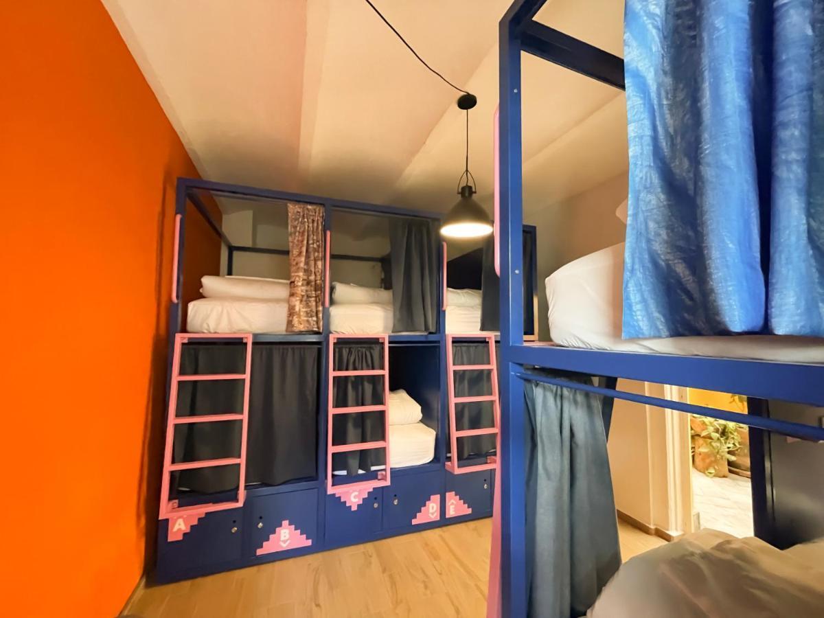 Bett im gemischten Schlafsaal mit 8 Betten