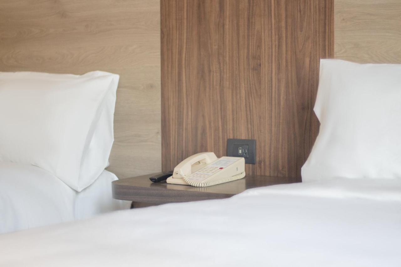 Standard Doppelzimmer mit 2 Doppelbetten