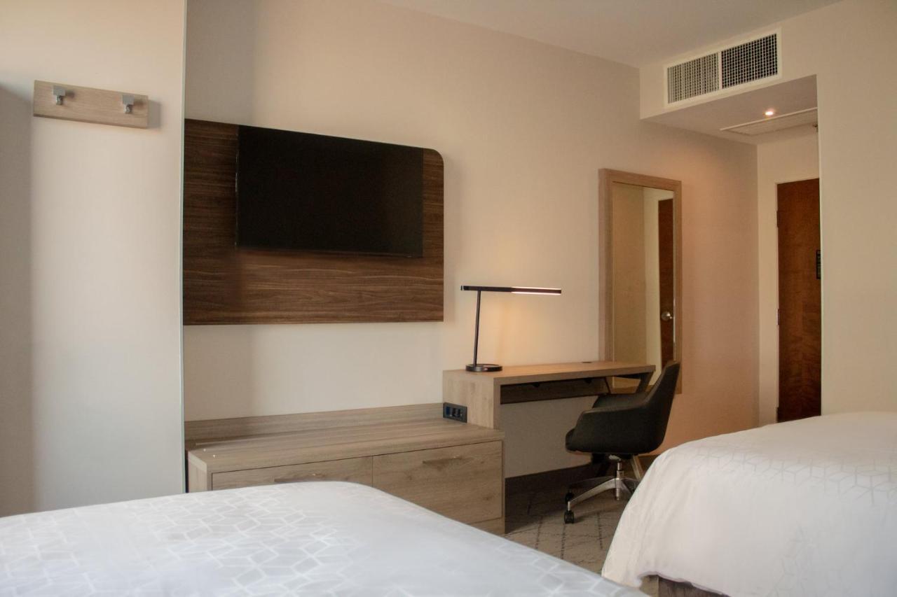 Standard Doppelzimmer mit 2 Doppelbetten - barrierefrei
