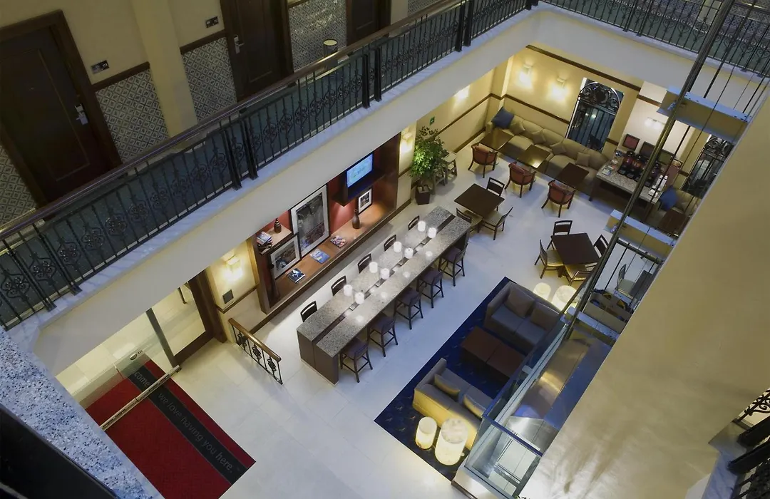 Hampton Inn & Suites Mexico City - Centro Historico-1