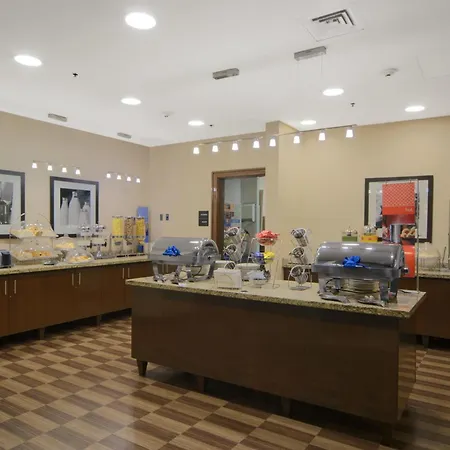 Hampton Inn & Suites Mexico City - Centro Historico-3